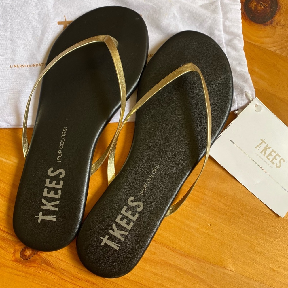 TKEES | Black Gold Flip Flop Slippers